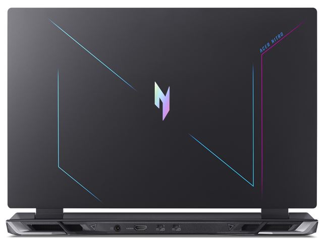 Nitro 17, 17,3/QHD/Ryzen 7-7840HS/32GB/S512GB/RTX4070-8GB/DOS/BLK/2Y - Slika 2