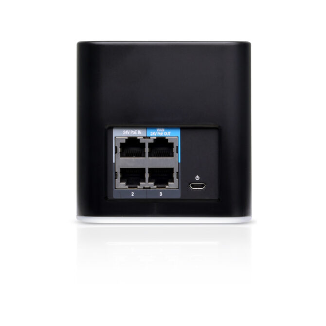 Ubiquiti airMax airCube ISP Home Wi-Fi Access Point, 300Mbps, 2.4GHz, 802.11n, 2x2 MIMO, PoE In/Out - Slika 2