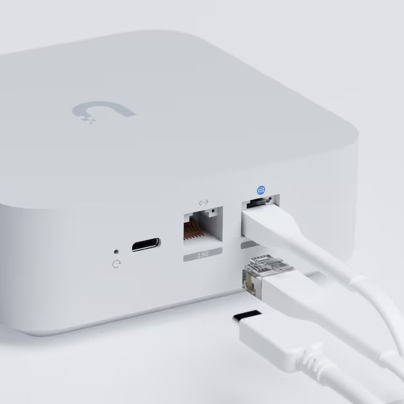 Ubiquiti UniFi Express 7 upravljački uređaj/pristupnik - WiFi 7, LAN & WAN port, LCM display - Slika 7