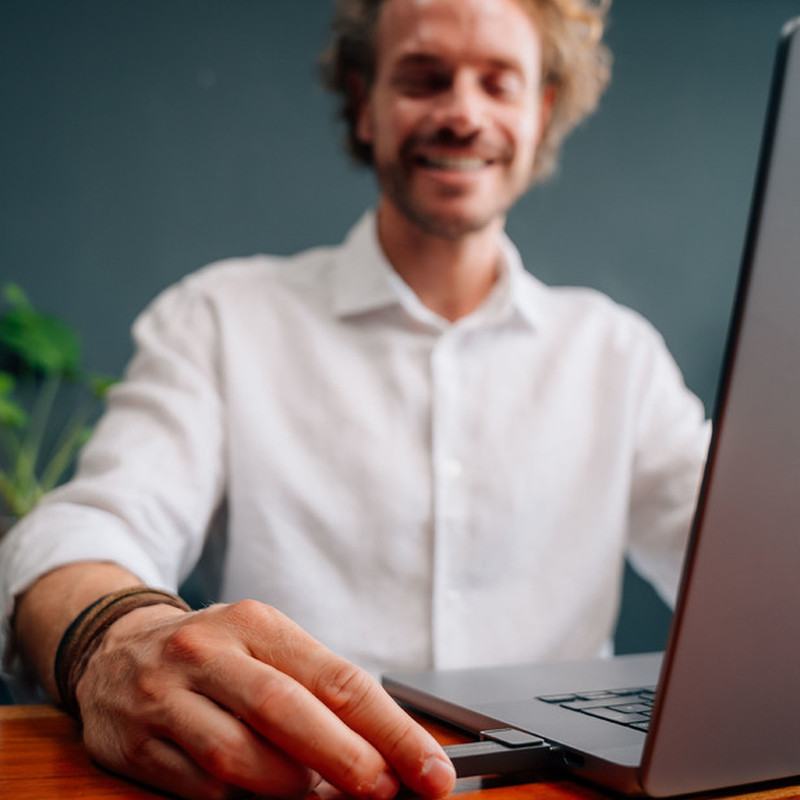 Verbatim Dual QuickStick 1TB, USB-C & USB-A, USB 3.2 Gen 1, 550/500 MB/s - Slika 16