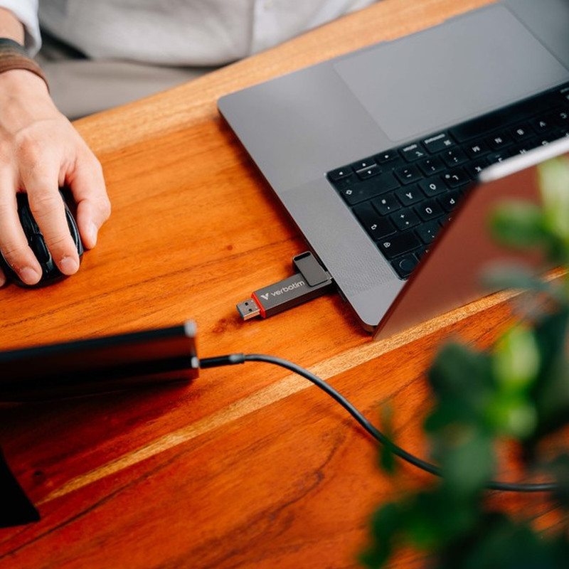 Verbatim Dual QuickStick 1TB, USB-C & USB-A, USB 3.2 Gen 1, 550/500 MB/s - Slika 17