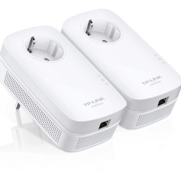 TP-Link AV1200 Gigabit Passthrough Powerline Starter Kit